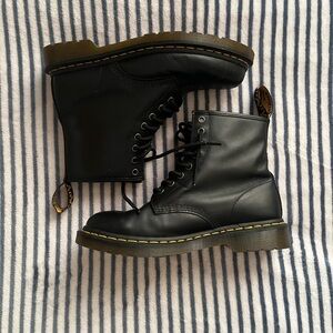 Dr. Martens 1460 Smooth Leather Lace Up Boots